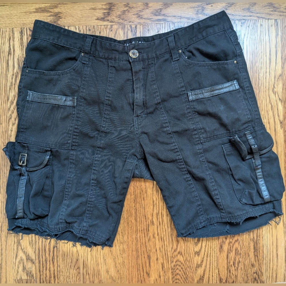 Jan Hilmer Side Buckle Shorts